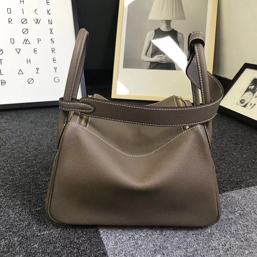 Hermès（爱马仕）CK18 大象灰 原厂御用顶级小牛皮 Lindy 26 金扣 银扣