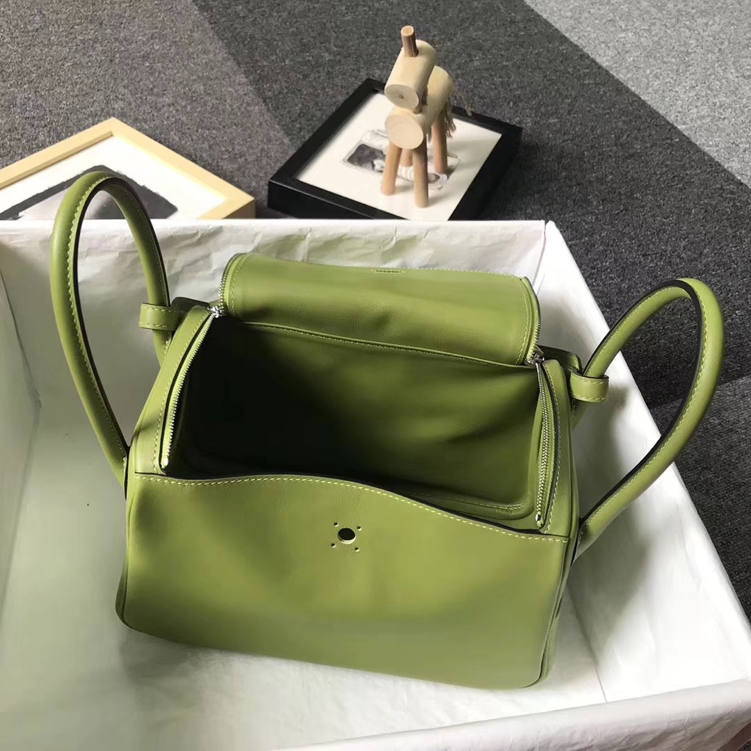 Hermès（爱马仕）6R奇异果绿 原厂御用顶级Swift 皮 Lindy 26 银扣