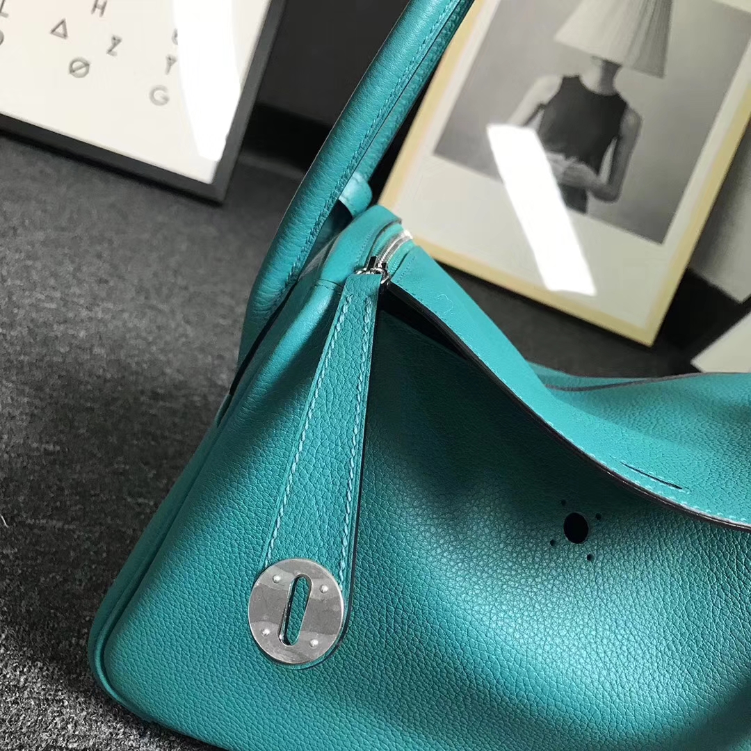 Hermès（爱马仕）7F孔雀蓝 原厂御用顶级小牛皮 Lindy 26 银扣
