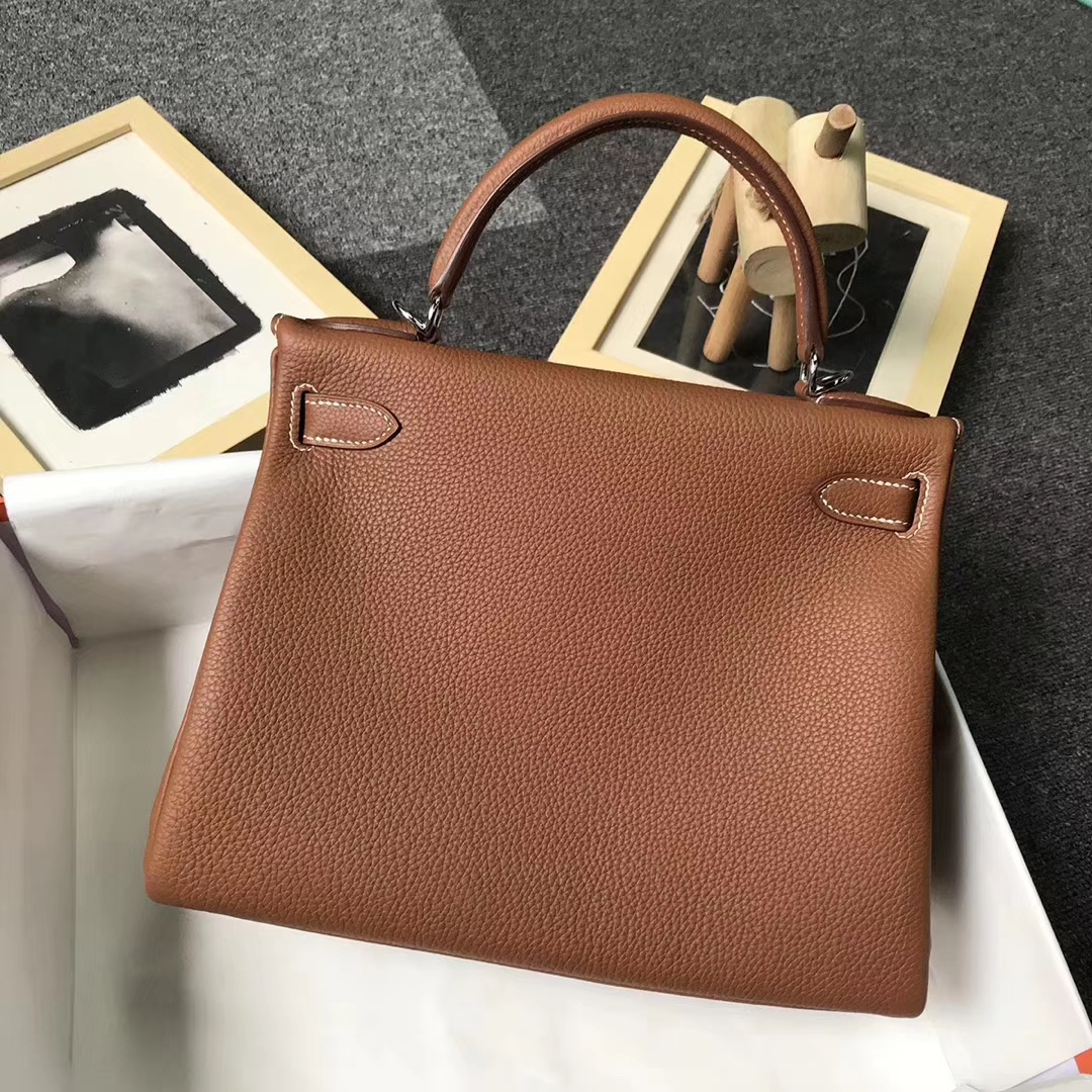 Hermès（爱马仕）C37浅咖啡 原厂御用顶级小牛皮 Kelly 28 银扣 现货