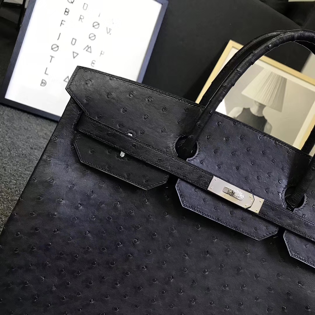Hermès（爱马仕）黑色 原厂御用顶级鸵鸟皮 Birkin 40 金扣