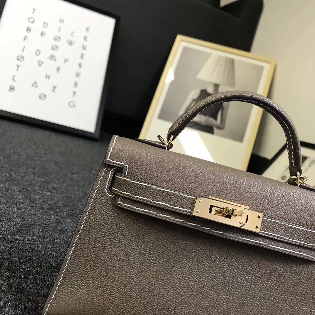 Hermès（爱马仕）大象灰 原厂御用顶级山羊皮 Mini Kelly 二代 金扣