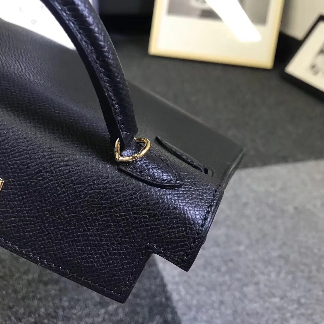 Hermès（爱马仕）黑色 原厂御用顶级Epsom 皮 Mini Kelly 二代 金扣 银扣 现货