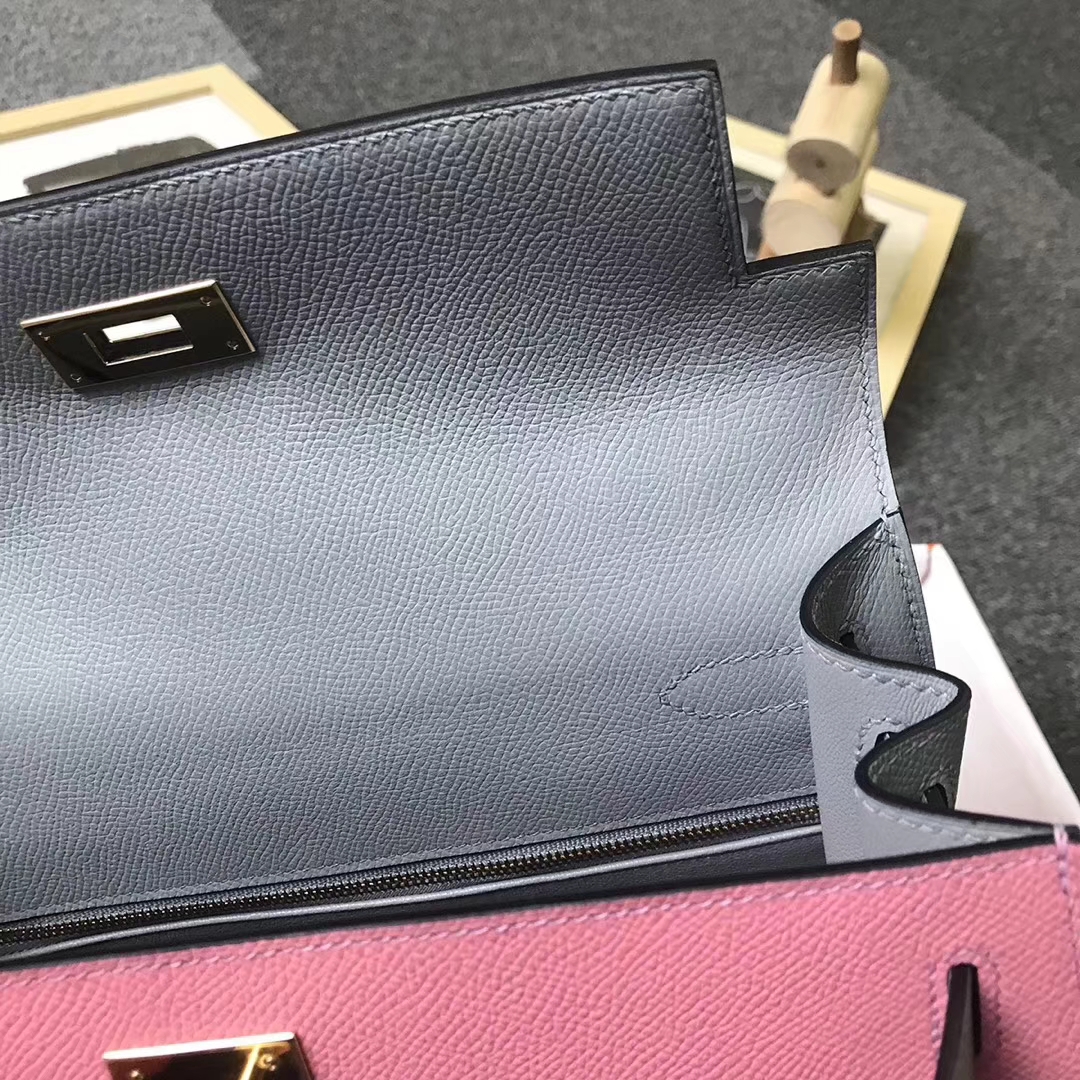 Hermès（爱马仕）1Q奶昔粉拼8U冰川蓝 原厂御用顶级Epsom 皮 Kelly 28 外缝 金扣