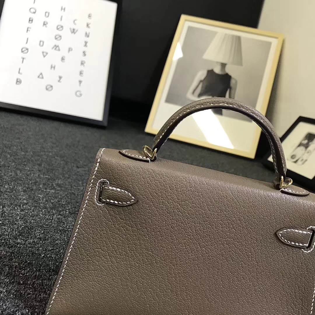 Hermès（爱马仕）大象灰 原厂御用顶级山羊皮 Mini Kelly 二代 金扣