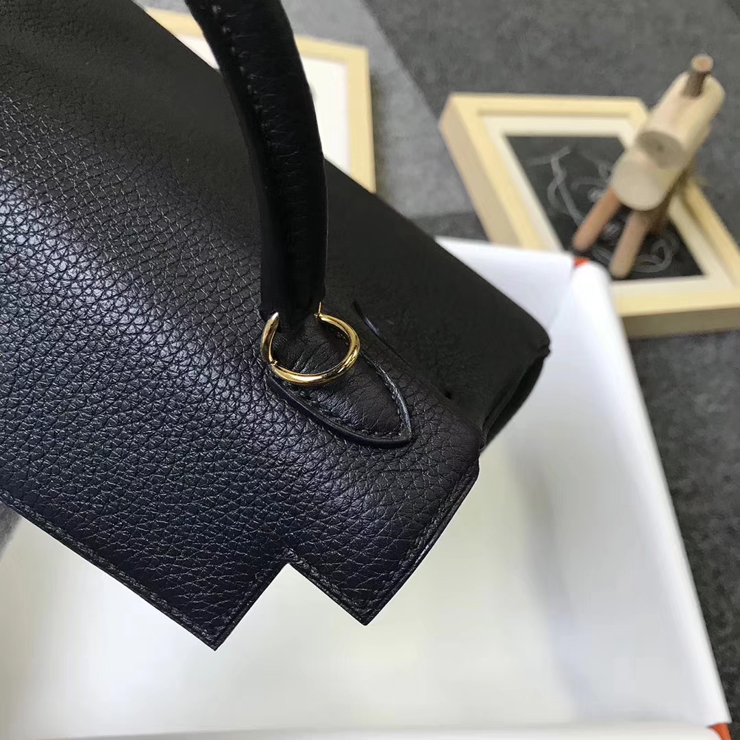 Hermès（爱马仕）CK89 黑色 原厂御用顶级小牛皮 Kelly 25 金扣 现货