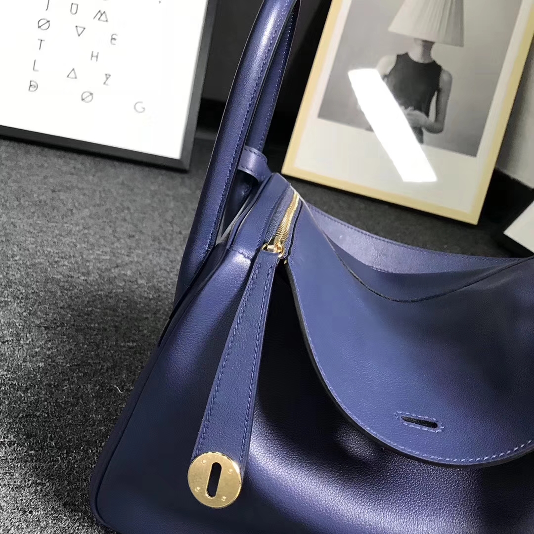 Hermès（爱马仕）宝石蓝拼罂粟橘色 原厂御用顶级Swift 皮 Lindy 30 金扣 现货