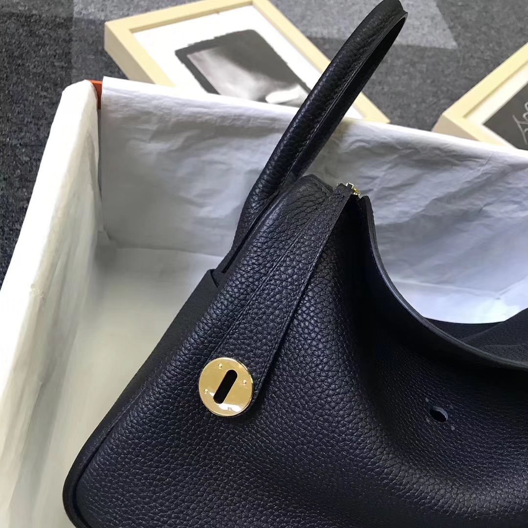 Hermès（爱马仕）黑色 原厂御用顶级小牛皮 Lindy 30 金扣 银扣 现货