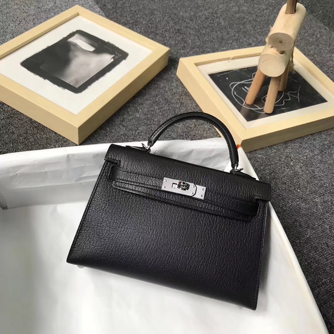 Hermès（爱马仕）黑色 原厂御用顶级山羊皮 Mini Kelly 二代 金扣 现货 银扣
