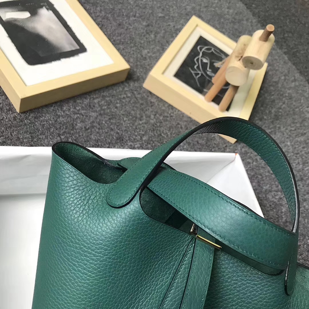Hermès（爱马仕）Z6 孔雀绿 原厂御用顶级TC 皮 Picotin  Lock 18 cm 银扣 现货