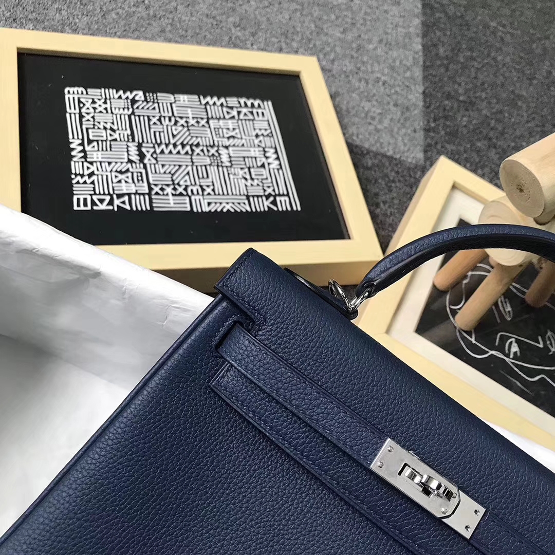 Hermès（爱马仕）7K宝石蓝 原厂御用顶级小牛皮 Kelly 25 银扣