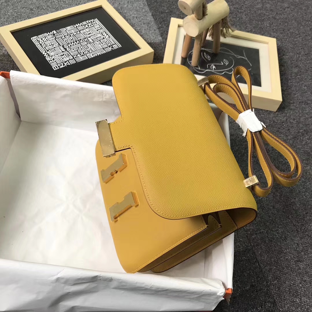 Hermès（爱马仕）9D琥珀黄 原厂御用顶级Epsom 皮 Constance 24 金扣 现货