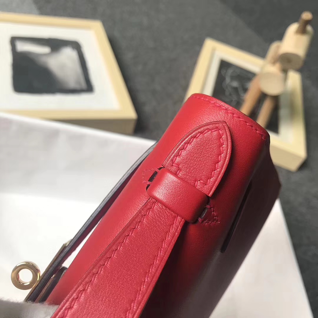 Hermès（爱马仕）Q5 中国红 原厂御用顶级Swift 皮 Mini Kelly 金扣