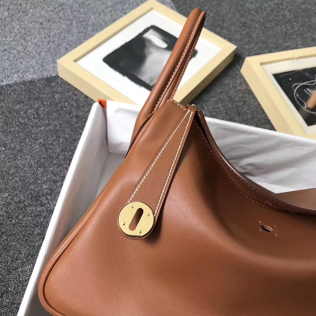 Hermès（爱马仕）金棕色 编织肩带 原厂御用顶级Swift 皮 Lindy 30 金扣