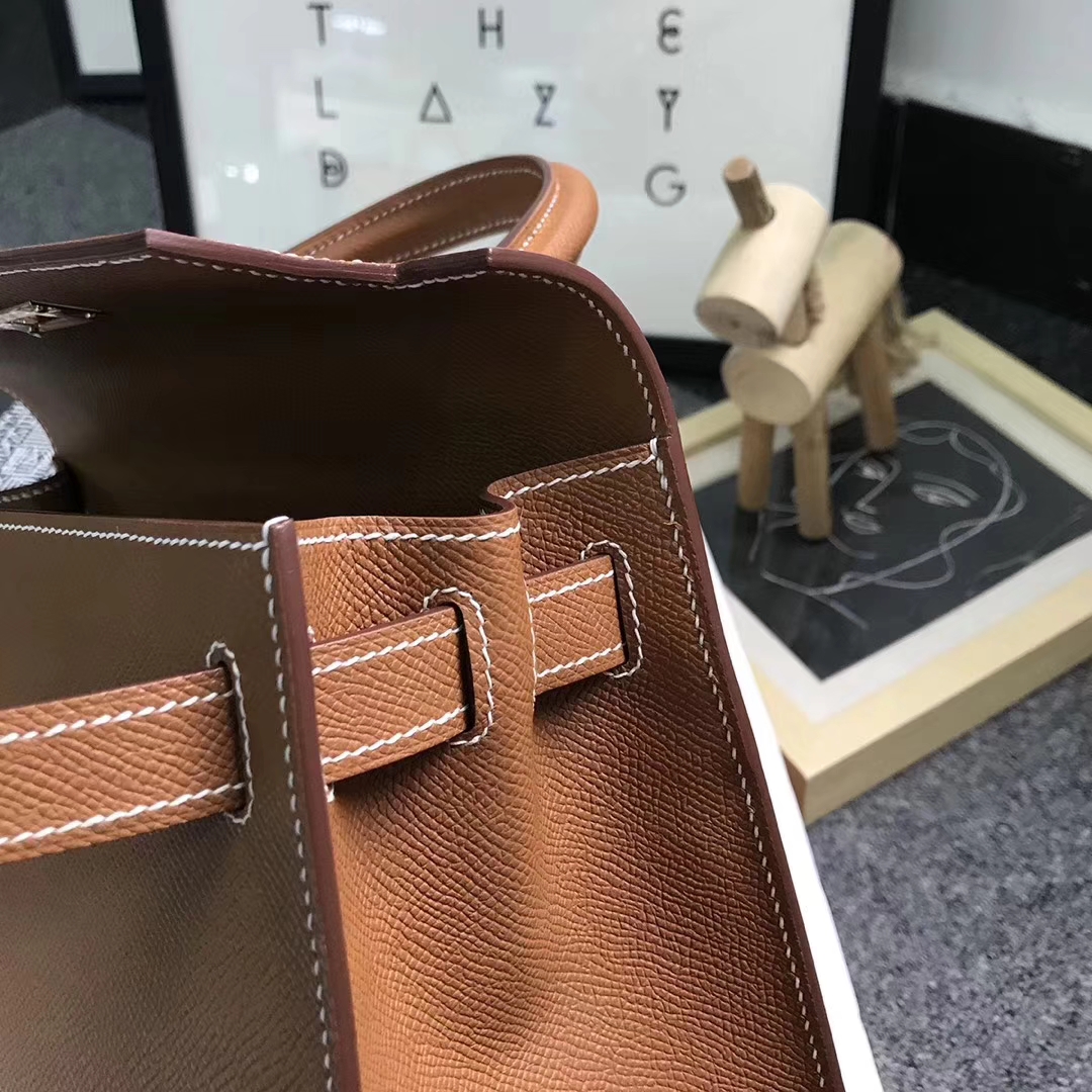 Hermès（爱马仕）金棕色 原厂御用顶级Epsom 皮 Kelly 28 外缝 现货