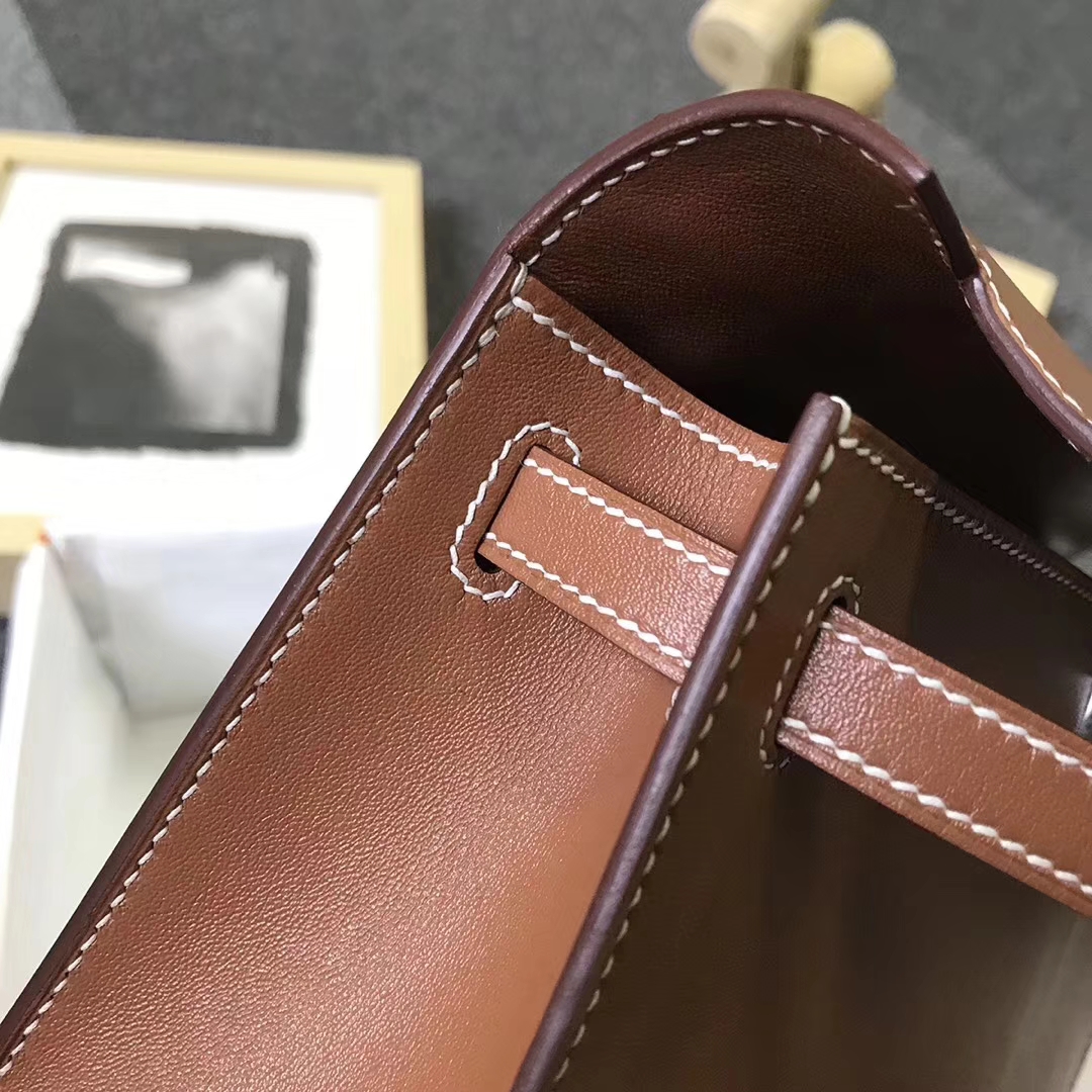 Hermès（爱马仕）金棕色 原厂御用顶级Swift 皮 Mini Kelly 银扣