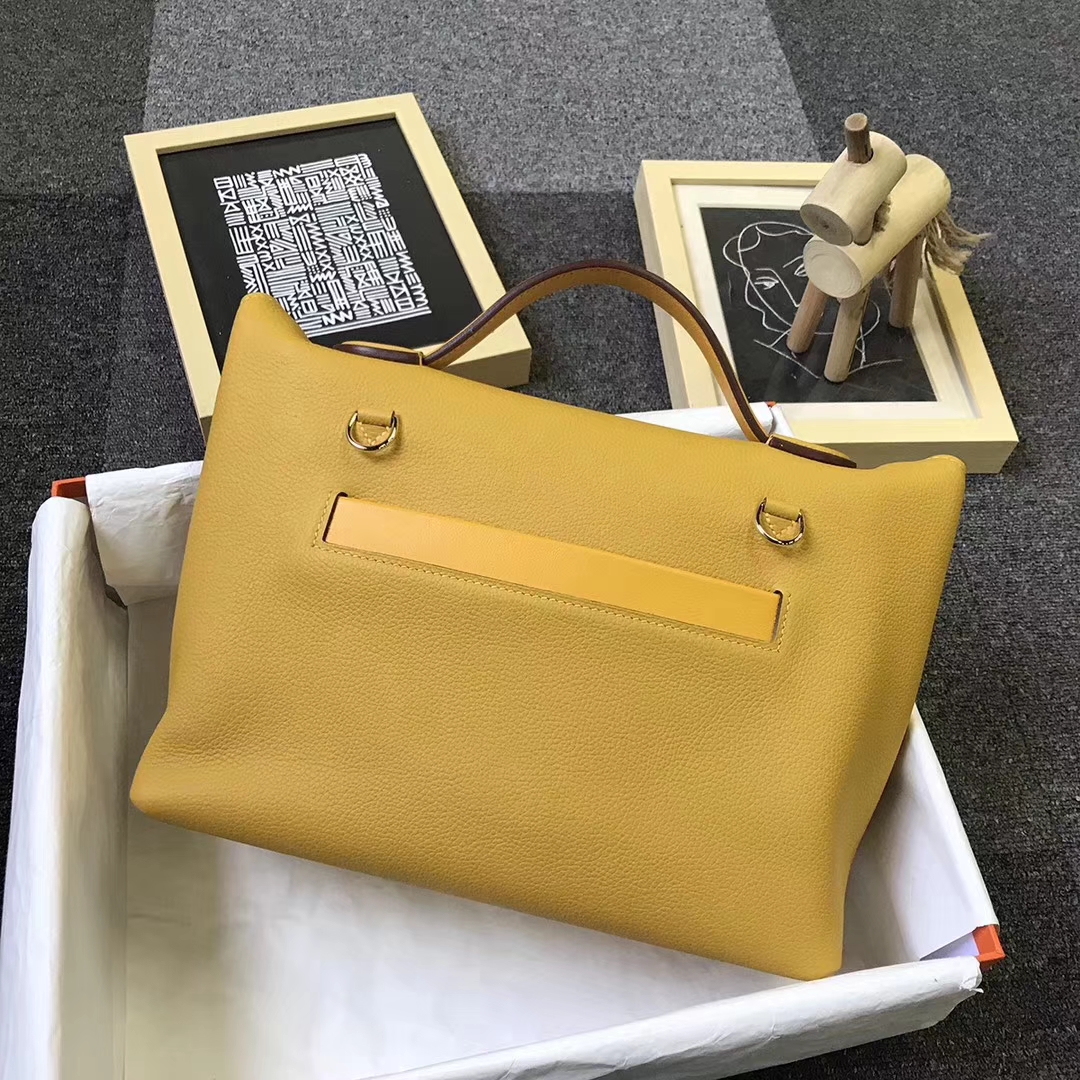 Hermès（爱马仕）9D琥珀黄 原厂御用顶级小牛皮 2424 金扣