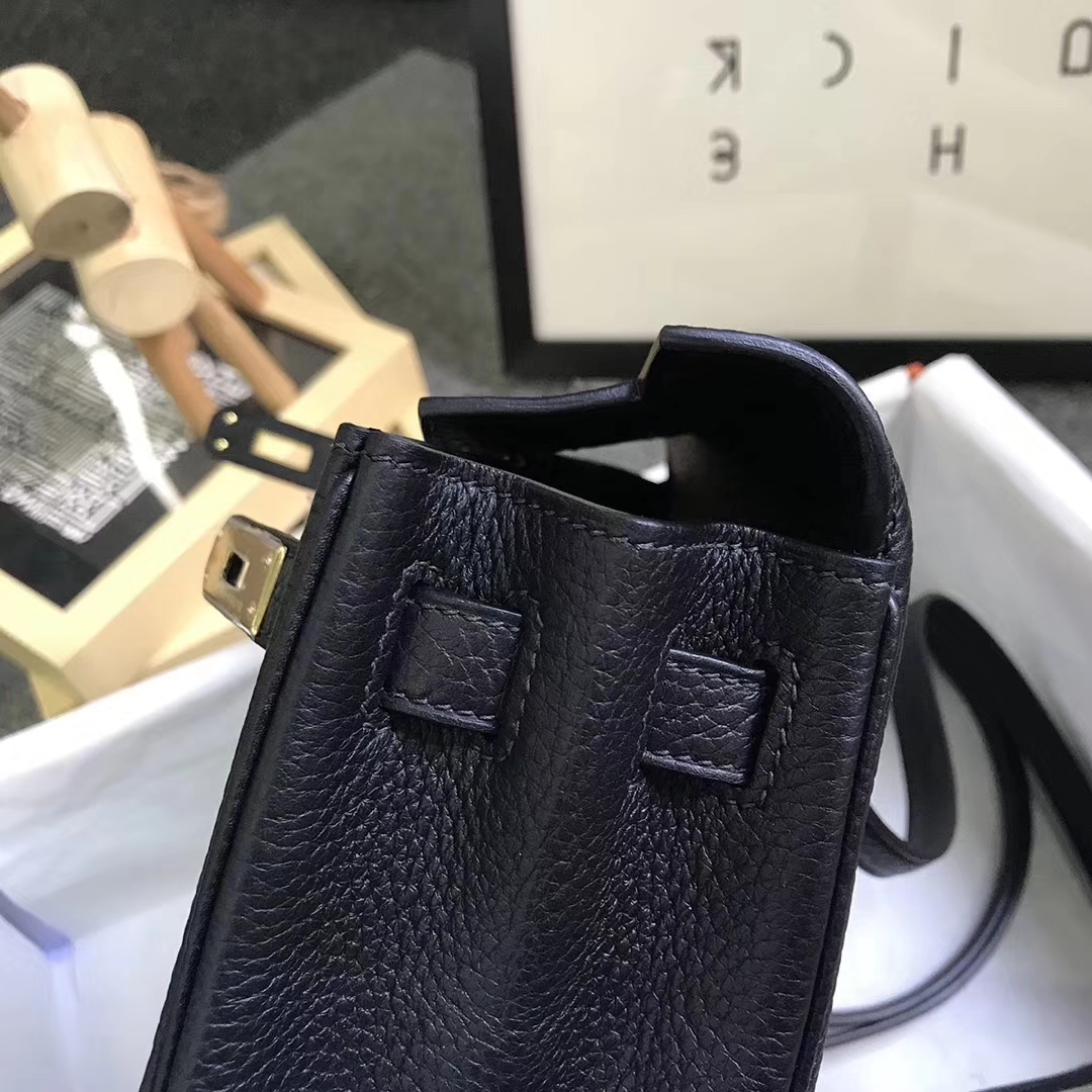 Hermès（爱马仕）黑色 原厂御用顶级TC 皮 Kelly  ado 20 金扣