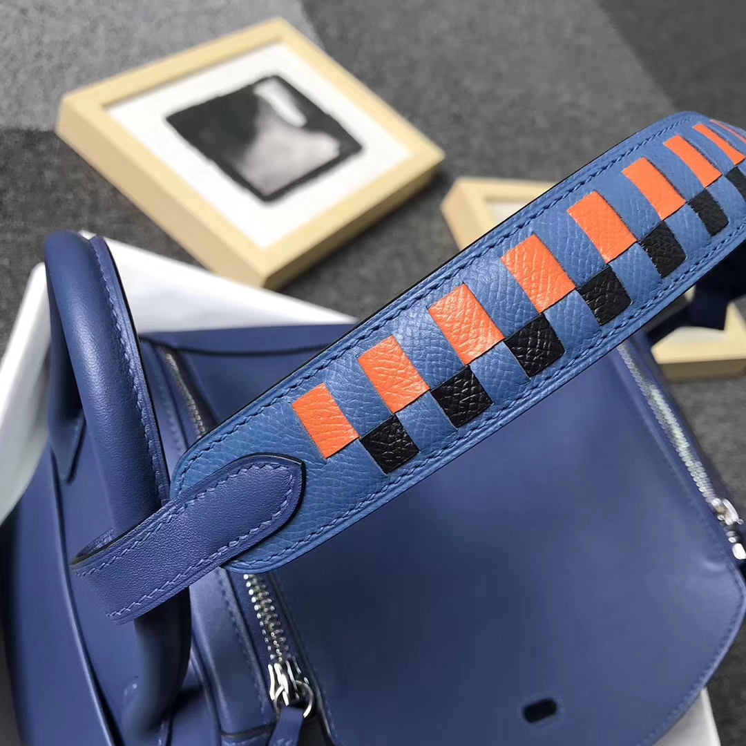 Hermès（爱马仕）R2 玛瑙蓝 编织肩带 原厂御用顶级Swift 皮 Lindy 30 银扣