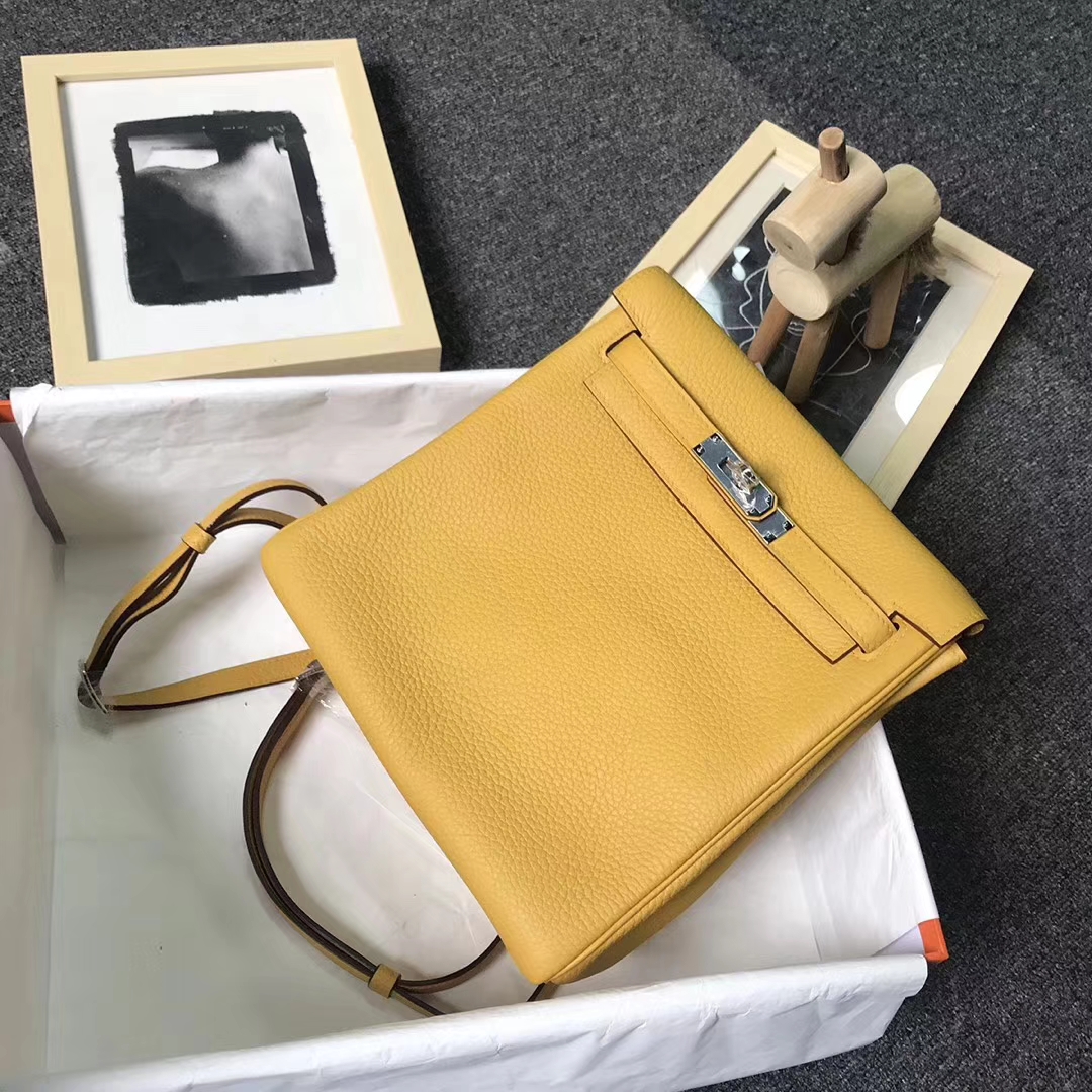 Hermès（爱马仕）Kelly ado PM 琥珀黄 现货