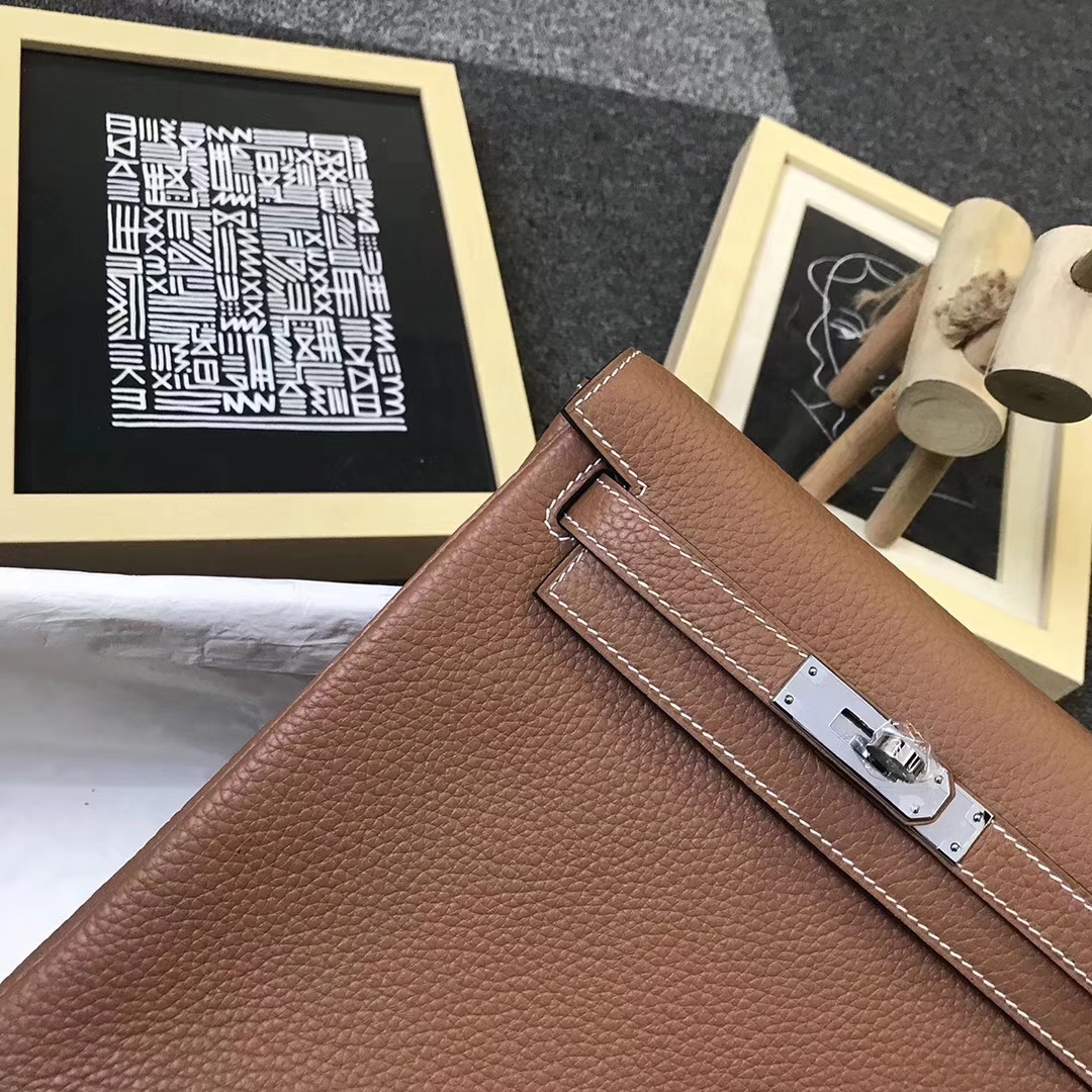 Hermès（爱马仕）金棕色 原厂御用顶级TC 皮 Kelly  ado 20 银扣
