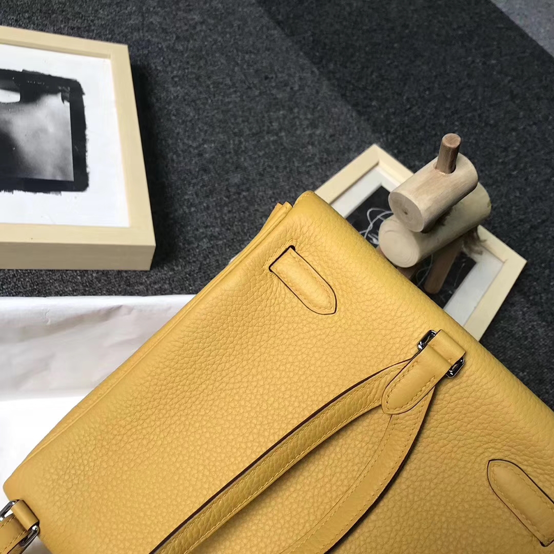 Hermès（爱马仕）Kelly ado PM 琥珀黄 现货