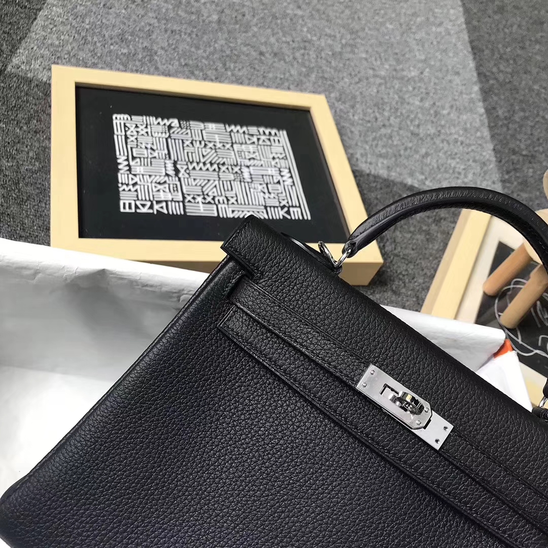 Hermès（爱马仕）CK89黑色 togo小牛皮 Kelly25 银扣 全手工 现货