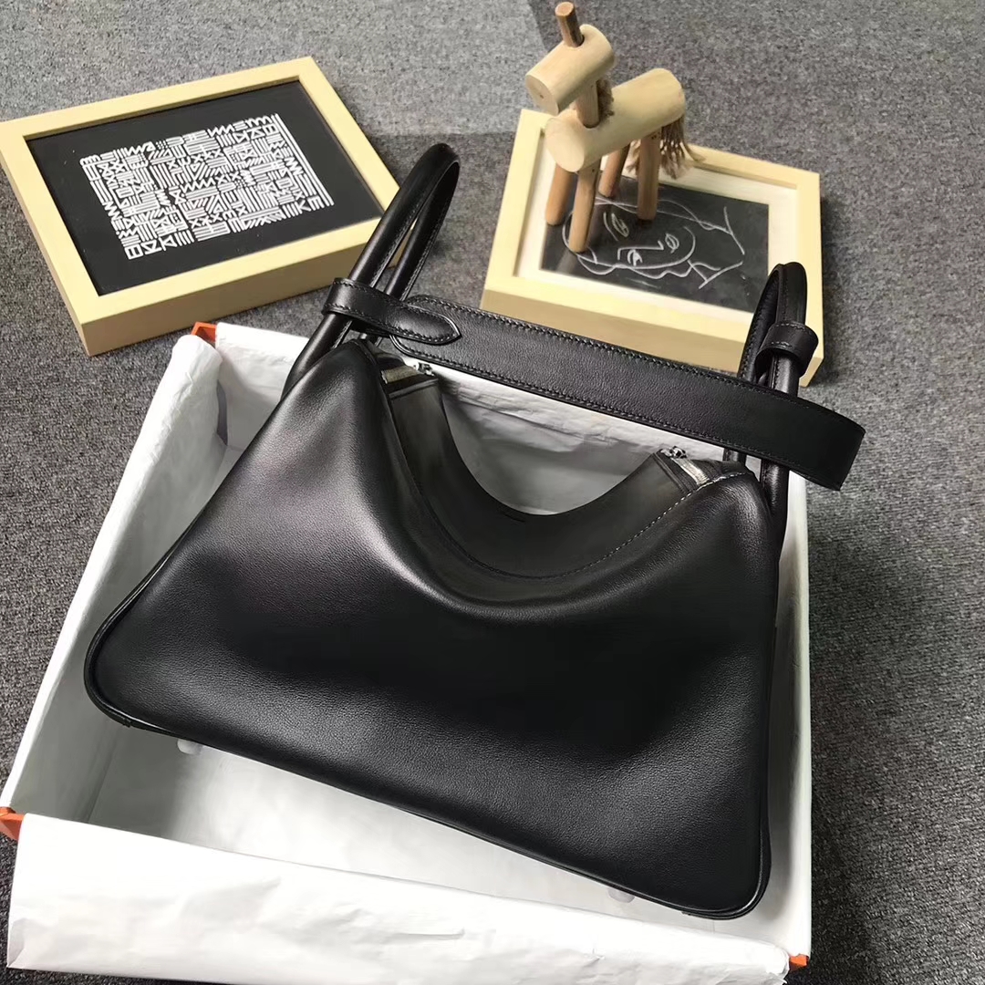 Hermès（爱马仕）黑色内拼L3 玫瑰紫色 原厂御用顶级Swift 皮 Lindy 30 银扣