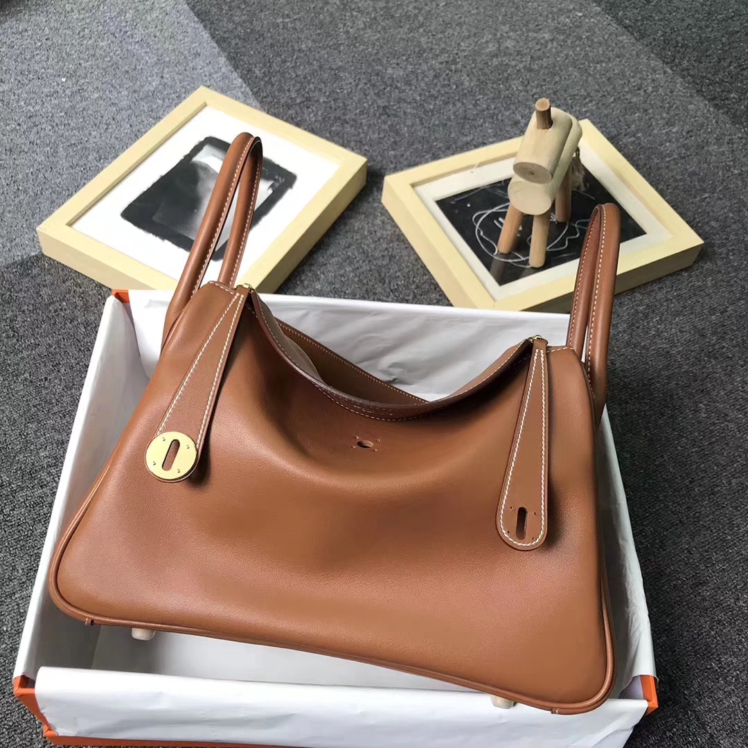 Hermès（爱马仕）金棕色 编织肩带 原厂御用顶级Swift 皮 Lindy 30 金扣