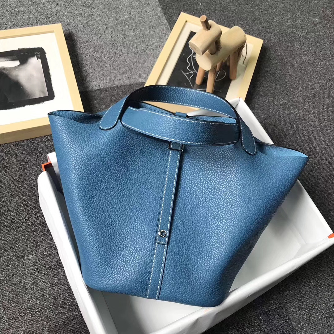 Hermès（爱马仕）牛仔蓝 原厂御用顶级TC 皮 Picotin  Lock 22 cm 银扣 现货
