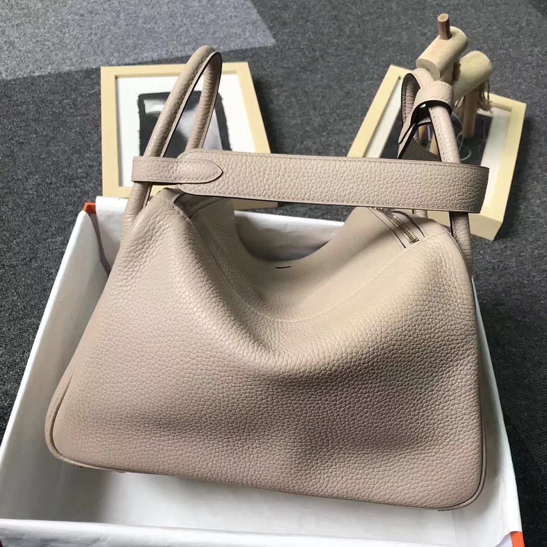 Hermès（爱马仕）S2 风衣灰 原厂御用顶级TC 皮 Lindy 30 金扣