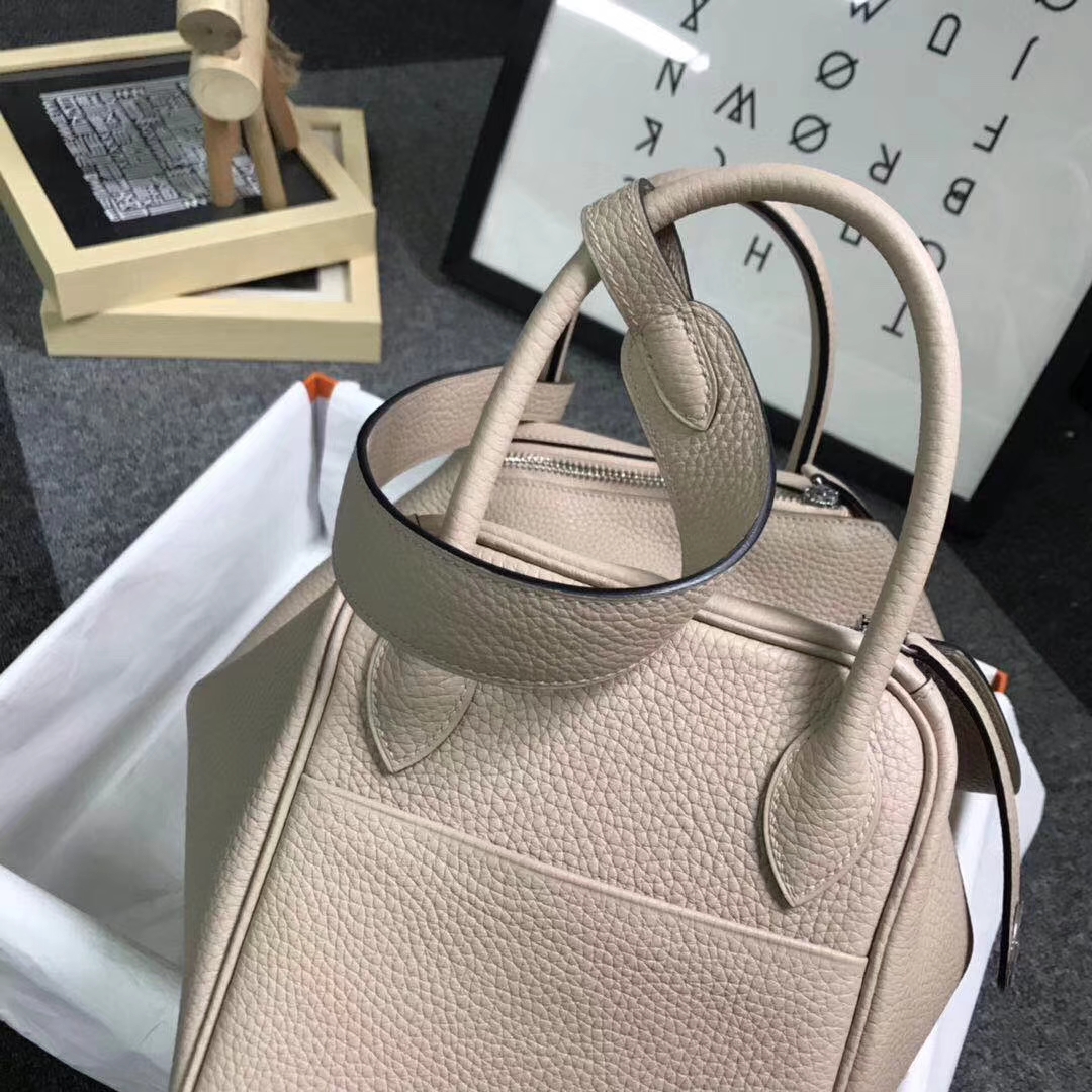 Hermès（爱马仕）S2 风衣灰 原厂御用顶级TC 皮 Lindy 30 银扣