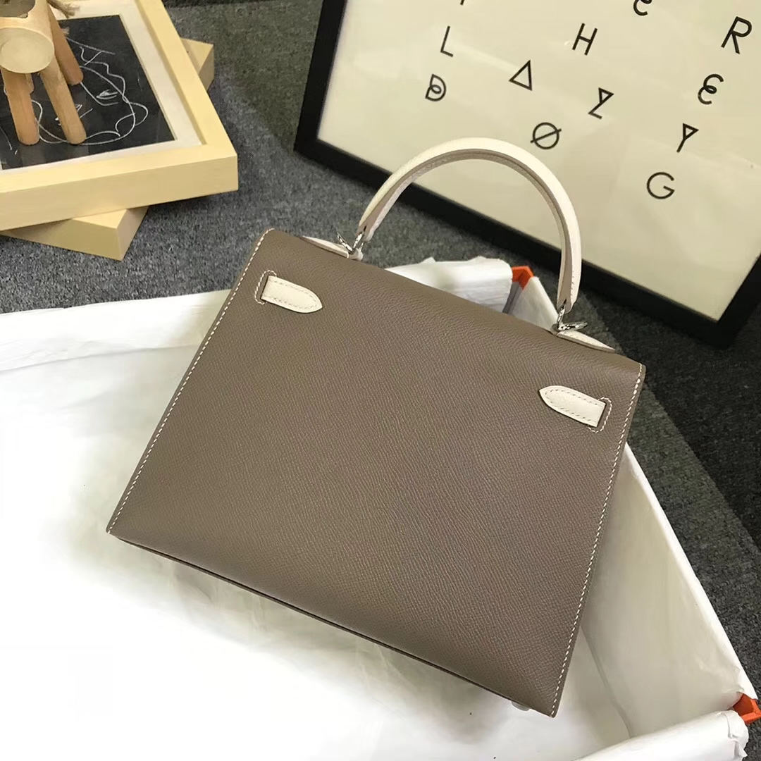 Hermès（爱马仕）CK18大象灰拼奶昔白 原厂御用顶级Epsom 皮 Kelly 25 外缝 银扣