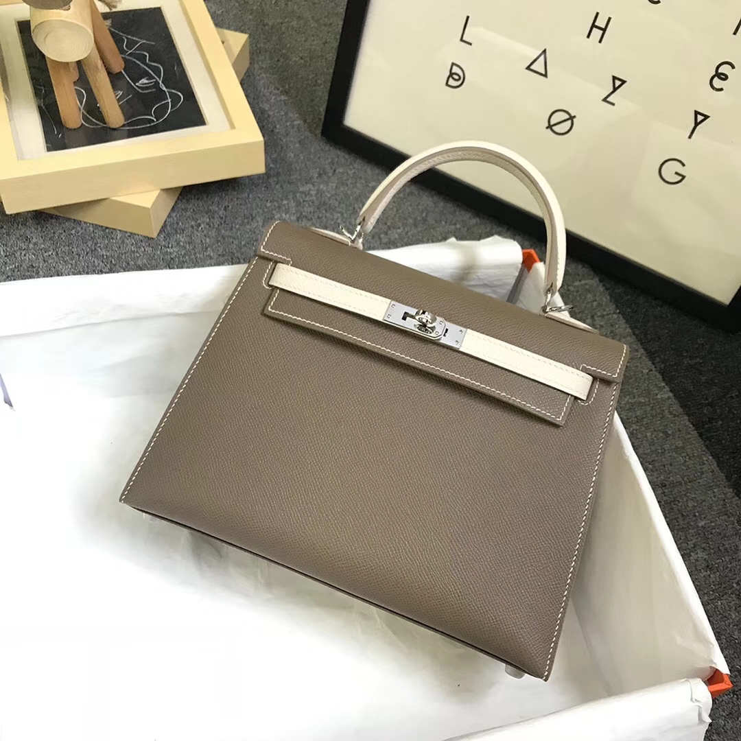 Hermès（爱马仕）CK18大象灰拼奶昔白 原厂御用顶级Epsom 皮 Kelly 25 外缝 银扣