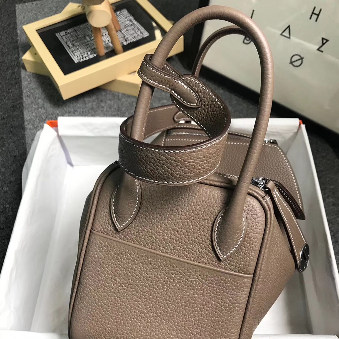 Hermès（爱马仕）CK18 大象灰 原厂御用顶级TC 皮 Lindy 26 银扣 现货