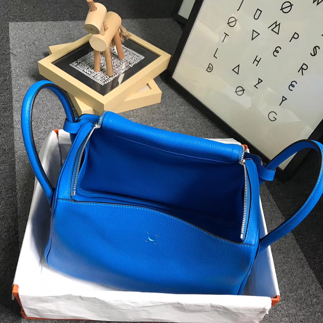 Hermès（爱马仕）水妖蓝 原厂御用顶级TC 皮 Lindy 30 银扣