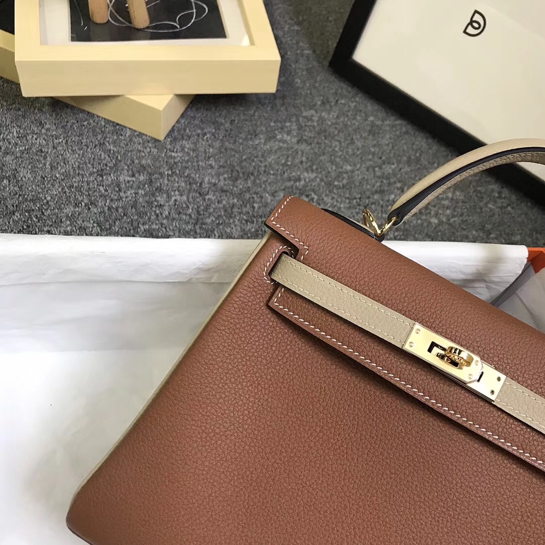 Hermès（爱马仕）金棕色拼风衣灰 原厂御用顶级小牛皮 Kelly 25 金扣