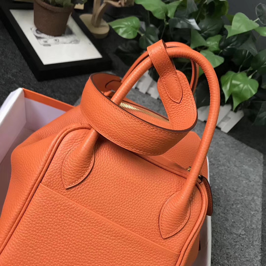 Hermès（爱马仕）橙色 原厂御用顶级TC 皮 Lindy 30 金扣