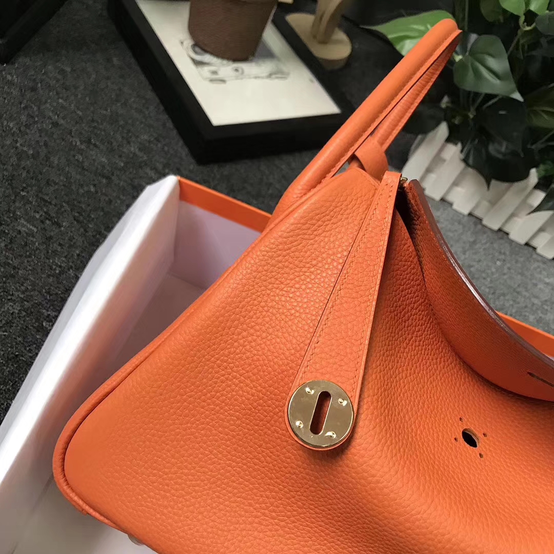 Hermès（爱马仕）橙色 原厂御用顶级TC 皮 Lindy 30 金扣