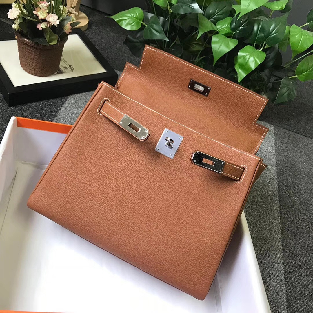 Hermès（爱马仕）C37 金棕色 原厂御用顶级小牛皮 Kelly 28 银扣 现货