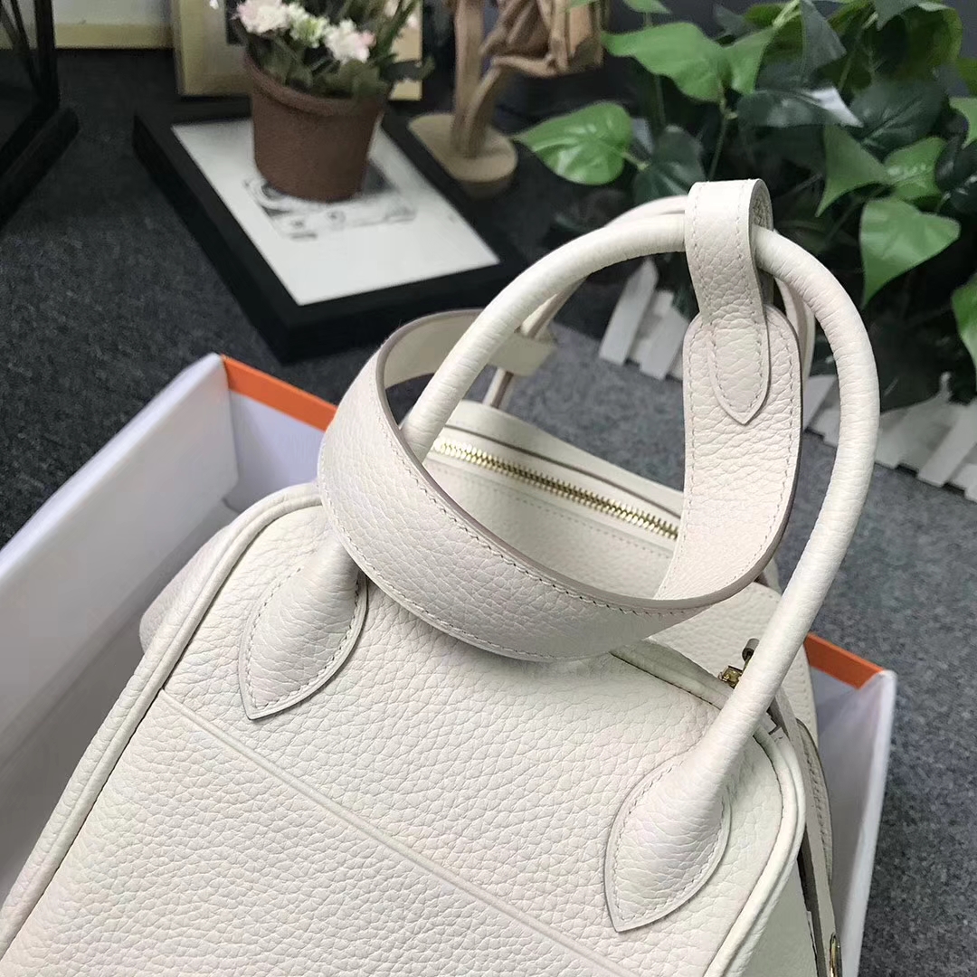 Hermès（爱马仕）奶昔白 原厂御用顶级TC 皮 Lindy 30 金扣