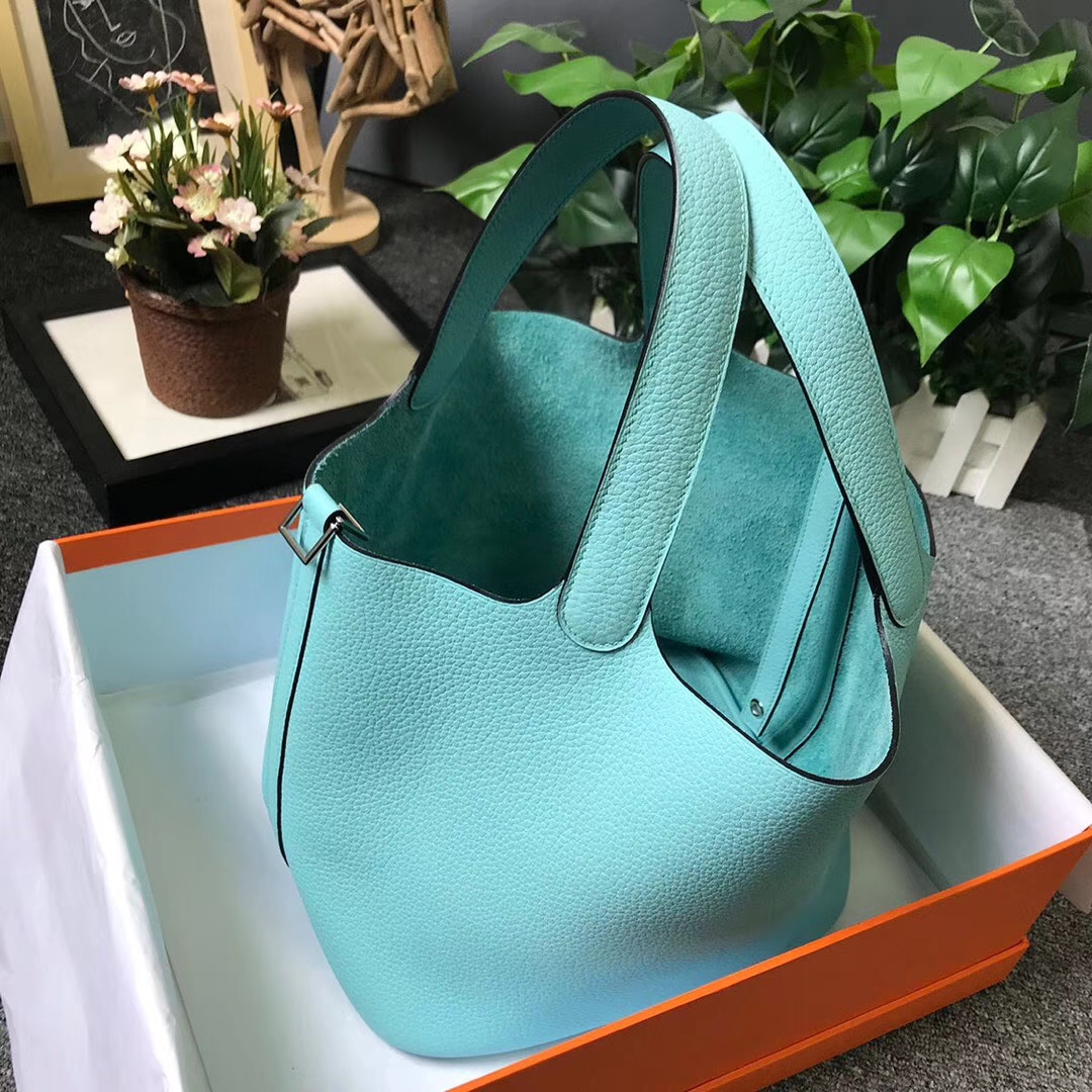 Hermès（爱马仕）3P马卡龙蓝 原厂御用顶级TC 皮 Picotin  Lock 银扣 22cm