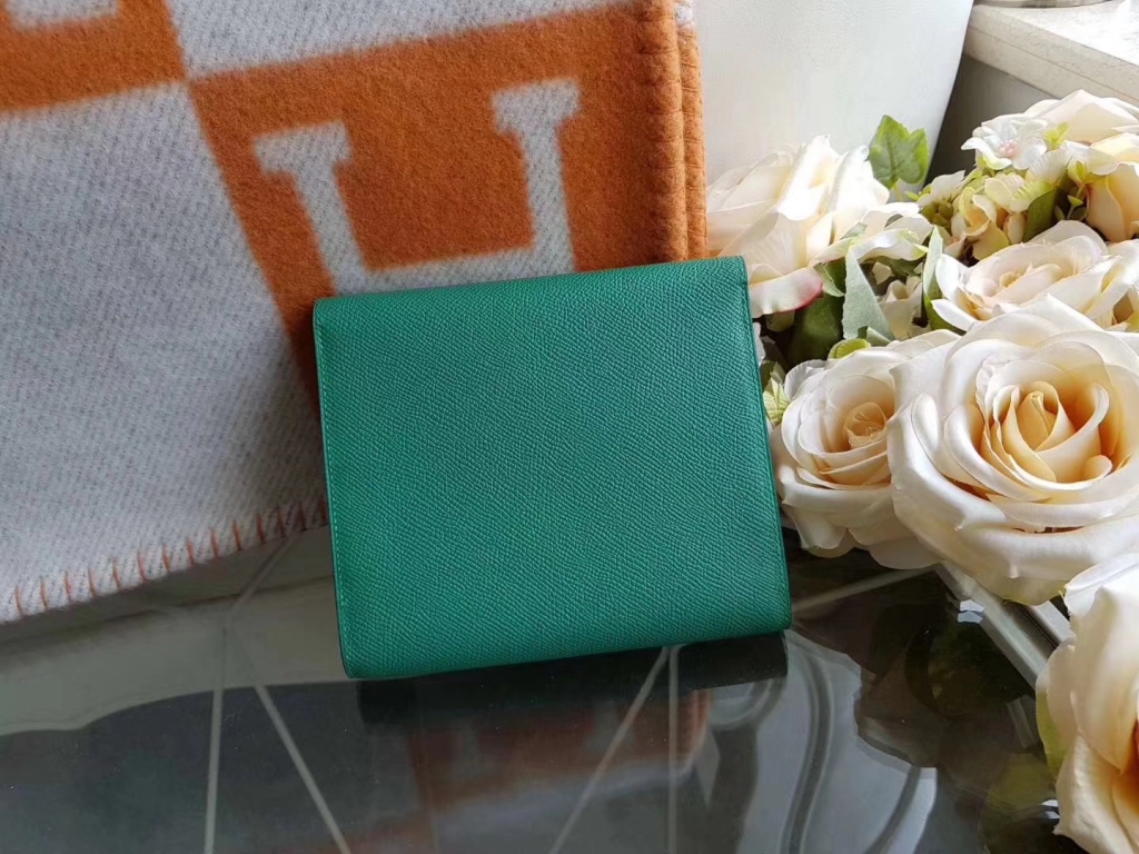 Hermès（爱马仕）Clic epsom 16Cm 单肩斜挎包 ROSE AZALLE U4丝绒绿 现货