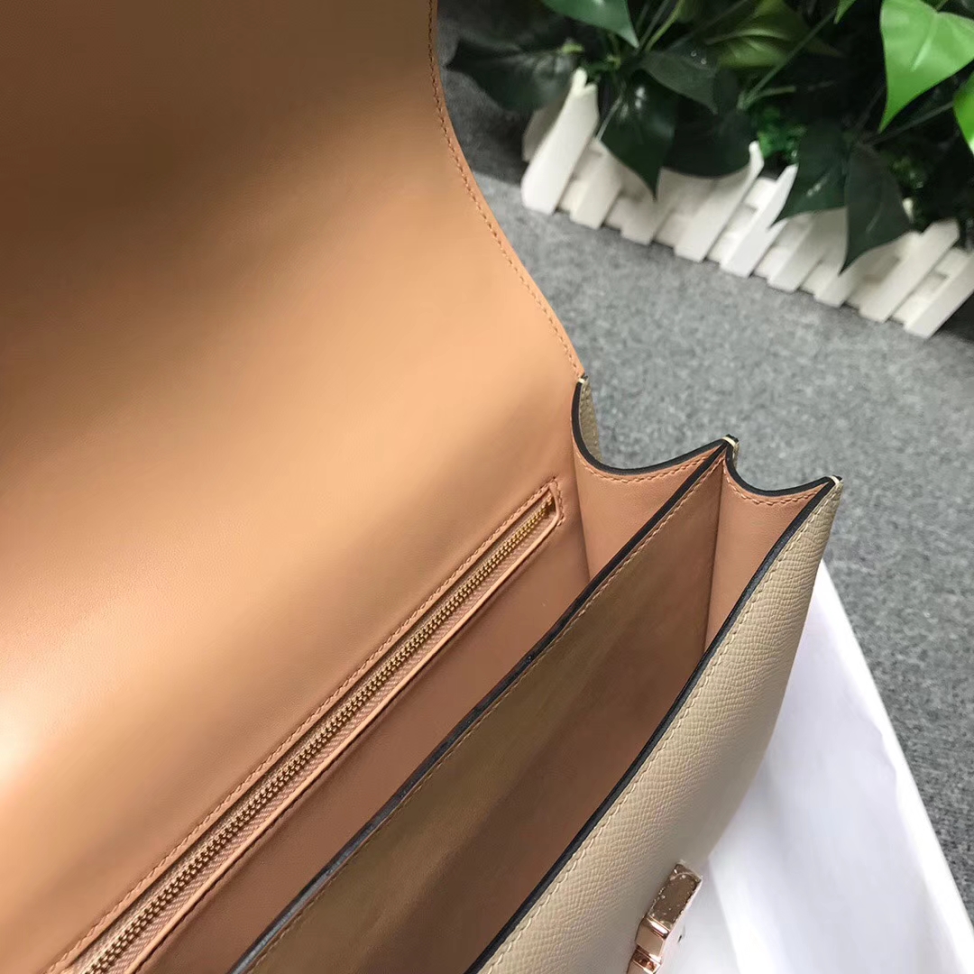 Hermès（爱马仕）S2风衣灰拼奶茶色 原厂御用顶级Epsom 皮 Constance 24 玫瑰金扣