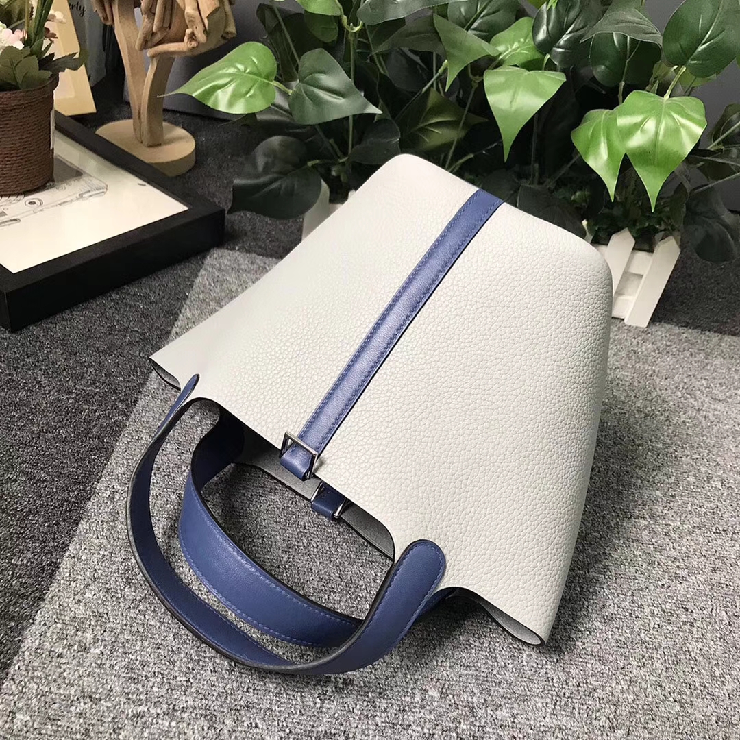 Hermès（爱马仕）海鸥灰拼玛瑙蓝 原厂御用顶级TC 皮 Picotin  Lock 18cm 银扣