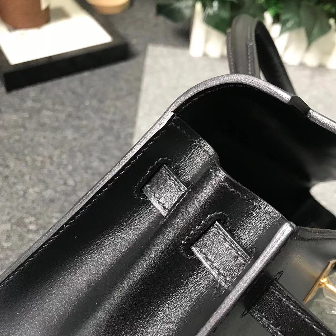 Hermès（爱马仕）黑色 原厂御用顶级Box 皮 Kelly 25 外缝 金扣