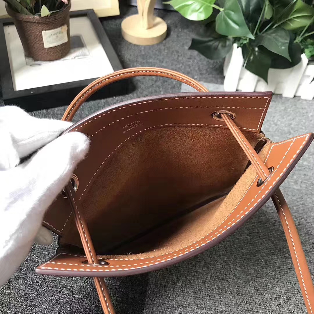 Hermès（爱马仕）C37浅咖啡 原厂御用顶级Swift 皮 艾琳包 21cm 现货
