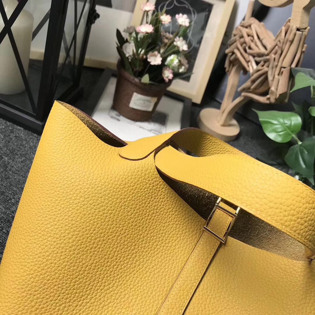 Hermès（爱马仕）9D琥珀黄 原厂御用顶级TC 皮 Picotin  Lock 22cm 金扣 现货