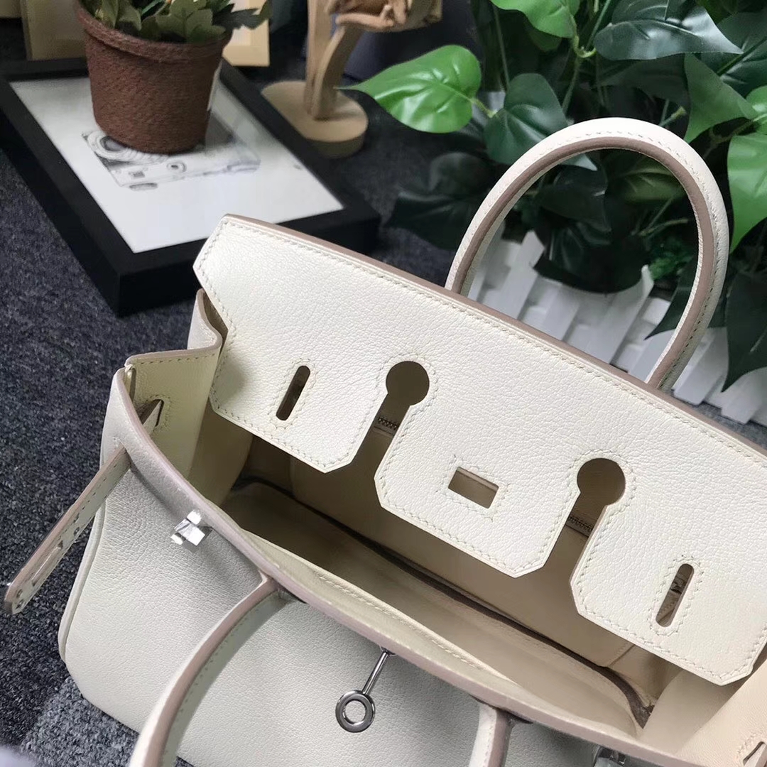 Hermès（爱马仕）奶昔白 原厂御用顶级山羊皮 Birkin 25 银扣 现货