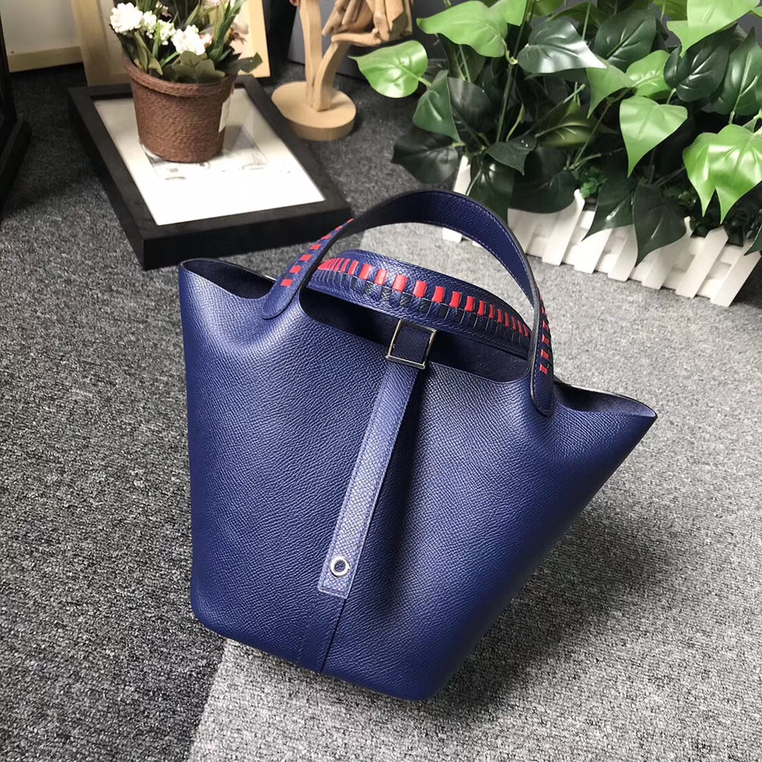 Hermès（爱马仕）琉璃蓝 编织手腕 原厂御用顶级Epsom 皮 Picotin  Lock 18cm 银扣